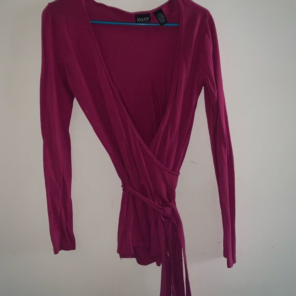 Sweater - Picture 2 of 4